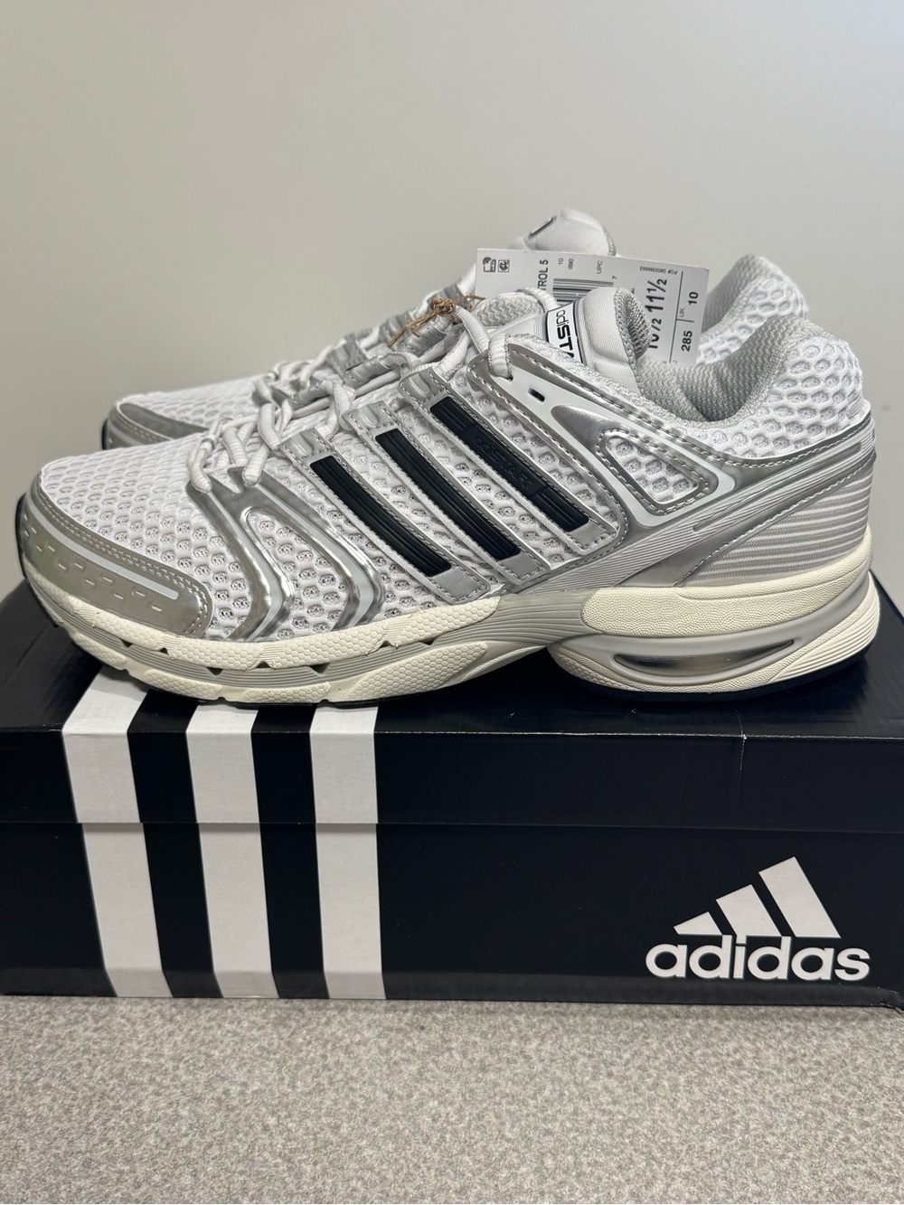 adidas Adistar Control 5 Silver Metallic Black Size 10.5 Men NEW JQ4168